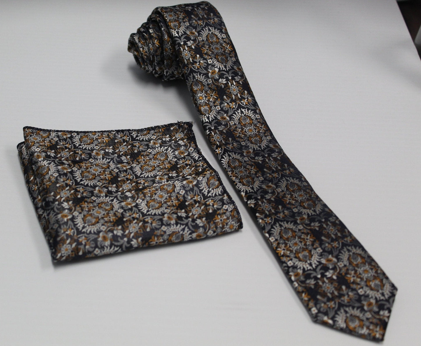 Vittorio Farina Men's Skinny Design Satin Necktie and Pocket Square - SD-0001 - Necktie & Pocket Square - Vittorio Farina