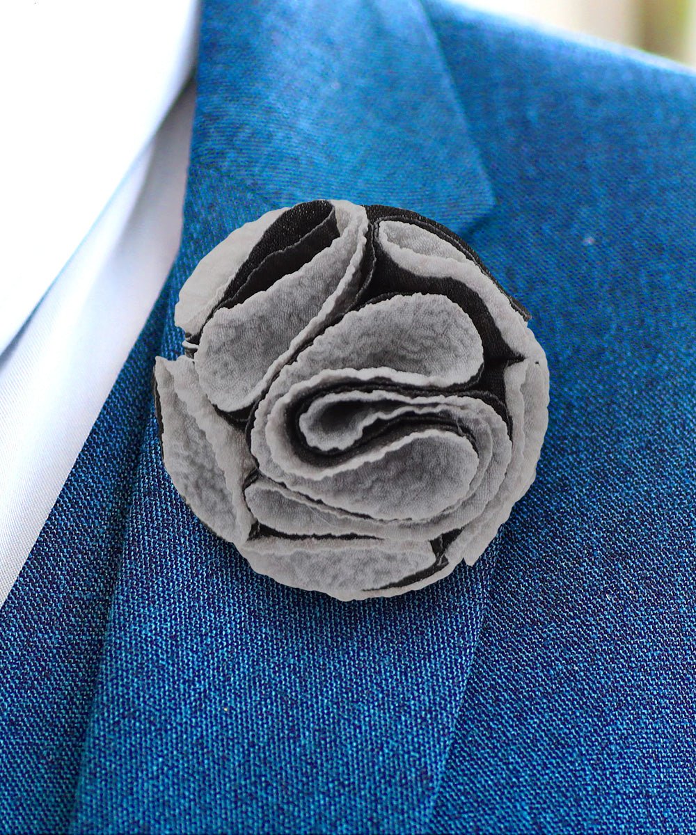 Vittorio Vico Unisex Two-Tone Seersucker Flower Lapel Pin - Gray and Black - Flower Lapel Pin - Vittorio Vico